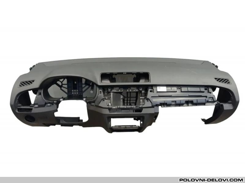Skoda  Fabia Instrument Tabla  Enterijer
