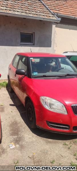 Skoda  Fabia  Kompletan Auto U Delovima