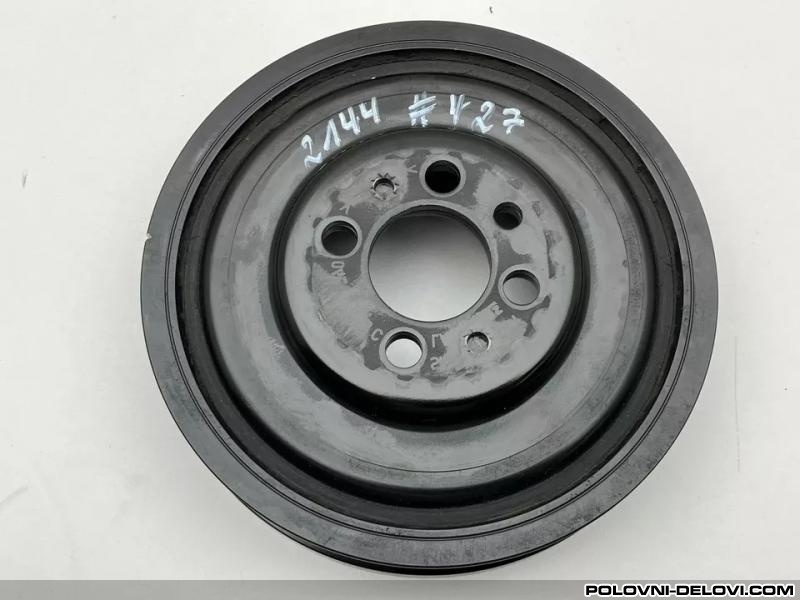 Skoda  Fabia Remenica Motor I Delovi Motora