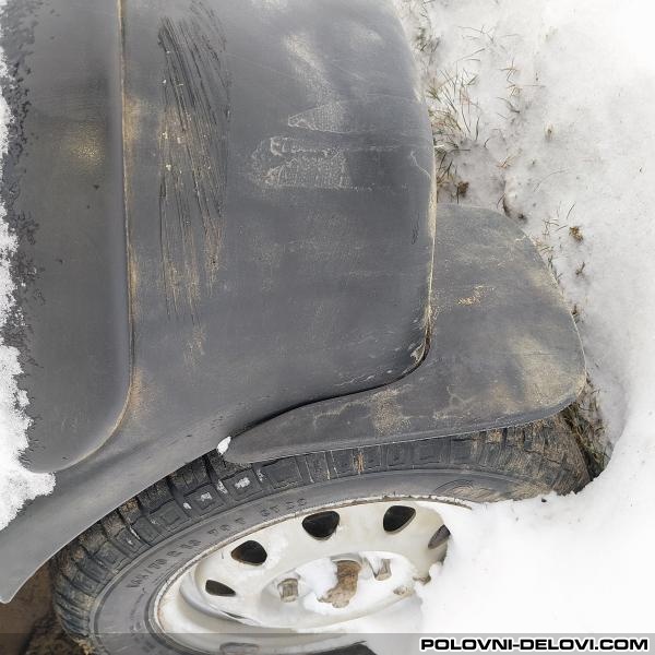 Skoda  Felicia 1.3 Kompletan Auto U Delovima