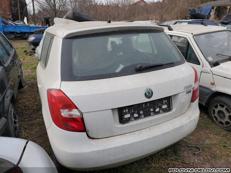 Skoda  Felicia  Stakla