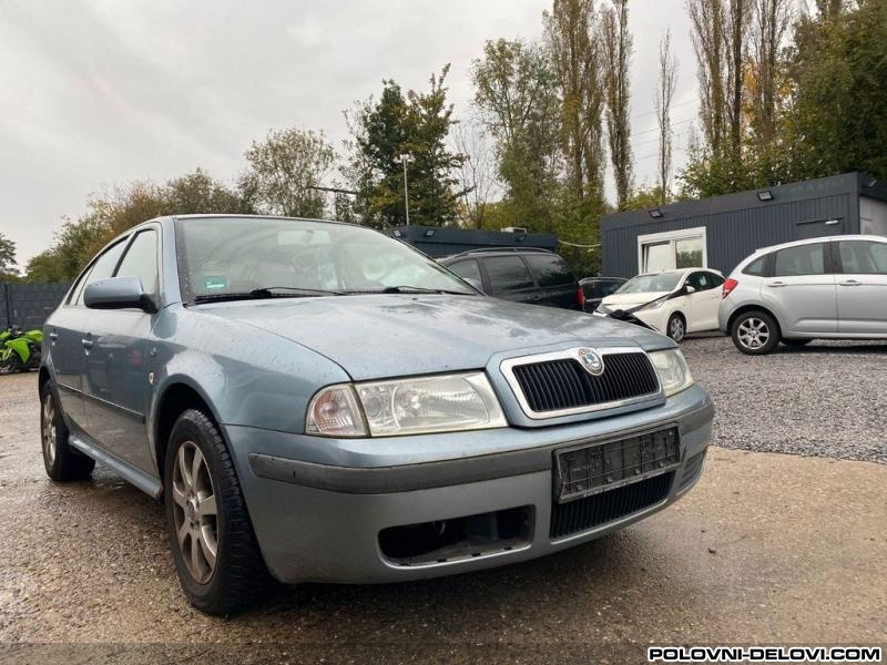 Skoda  Octavia 2.0 B Kompletan Auto U Delovima