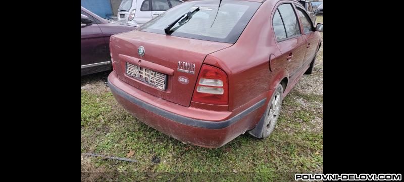Skoda  Octavia 2.0 Benz Kompletan Auto U Delovima