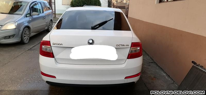 Skoda  Octavia A7 1.6 TDI Kompletan Auto U Delovima
