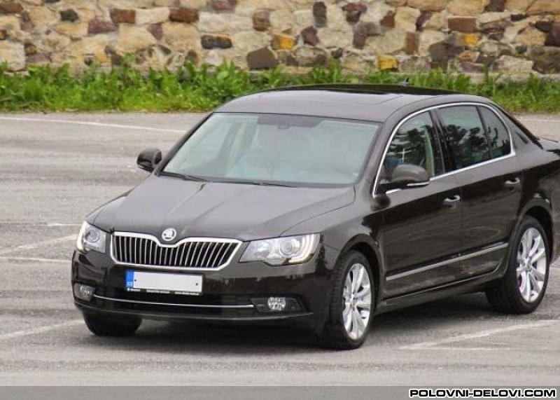 Skoda  Octavia A7 Karavan Limuzina Kompletan Auto U Delovima