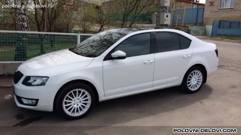 Skoda  Octavia A7 Karavan Limuzina Kompletan Auto U Delovima