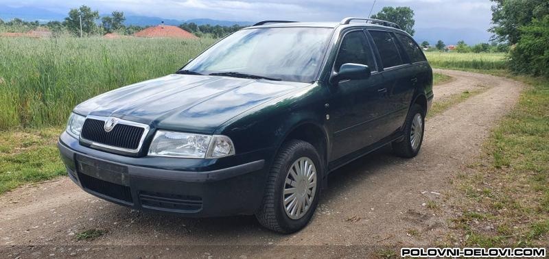 Skoda  Octavia Karavan 1.9tdi 4x4 Kompletan Auto U Delovima