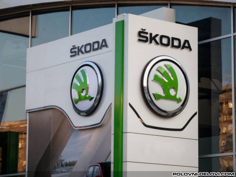 Skoda  Octavia  Kompletan Auto U Delovima