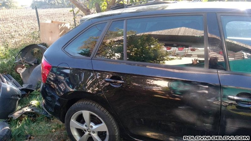 Skoda  Octavia  Kompletan Auto U Delovima