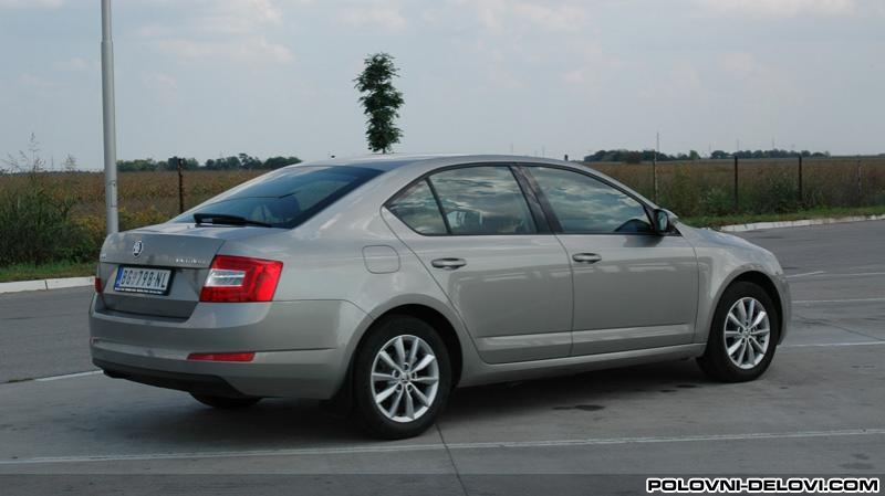 Skoda  Octavia  Otkup Vozila Za Delove