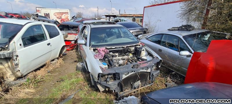 Skoda  Octavia Polovni Delovi Kompletan Auto U Delovima