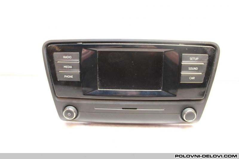 Skoda  Octavia Radio CD Audio