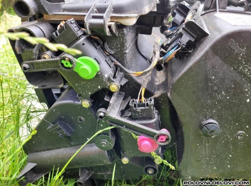 Skoda  Octavia  Razni Delovi