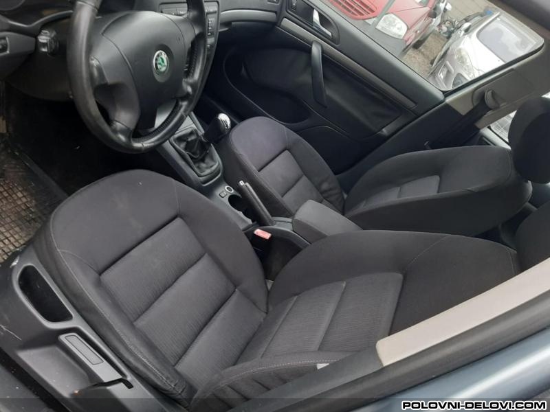 Skoda  Octavia Sedista  Enterijer