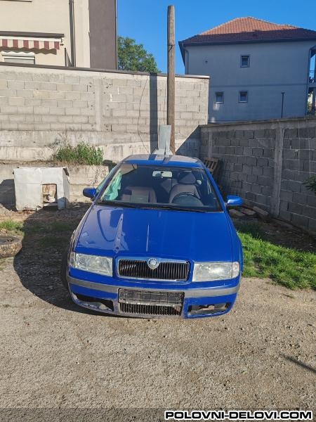 Skoda  Octavia  Stakla