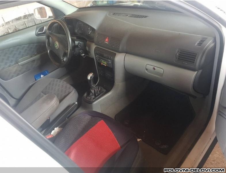 Skoda  Octavia Tabla Octavia A4 Enterijer