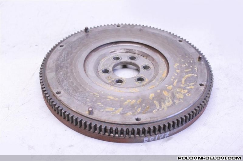Skoda  Octavia Zamajac Motor I Delovi Motora