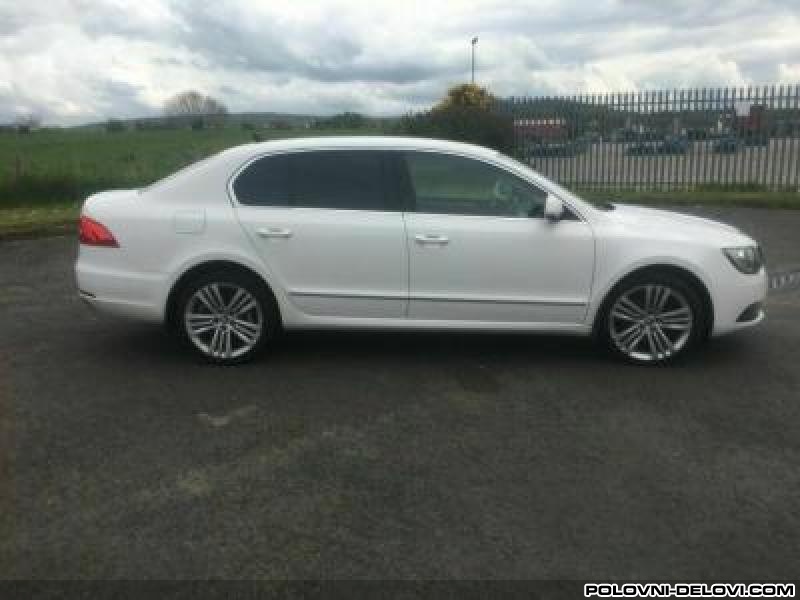 Skoda  Superb Fabia Octavia Kompletan Auto U Delovima