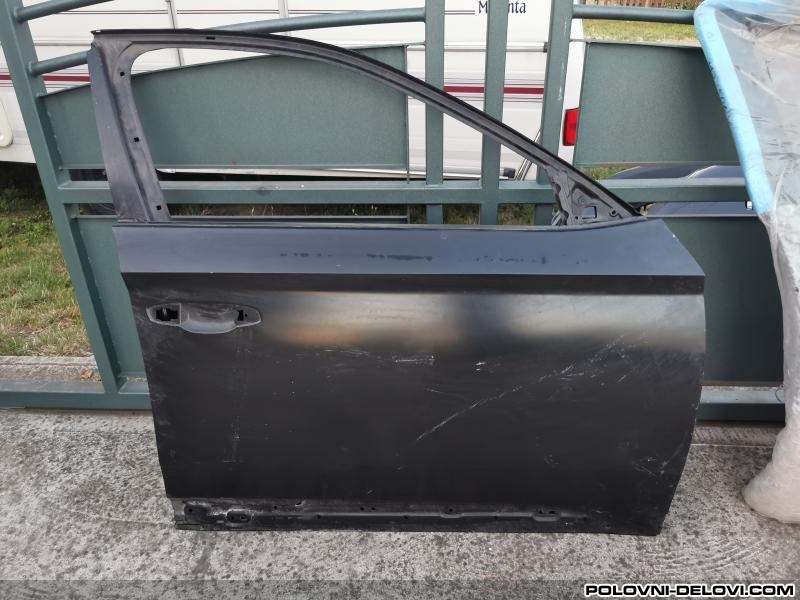 Skoda  Superb  Karoserija