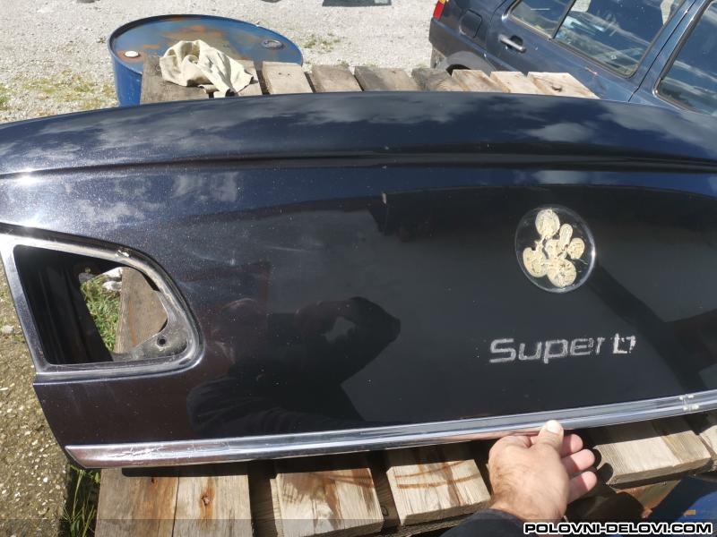 Skoda  Superb  Karoserija