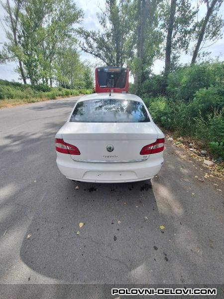 Skoda  Superb  Kompletan Auto U Delovima