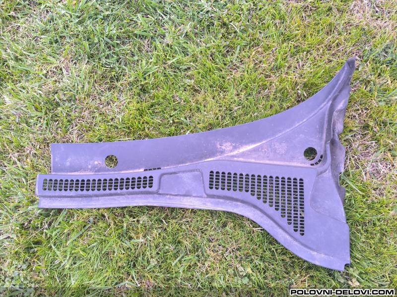 Skoda  Superb Leva Plastika Brisac Karoserija