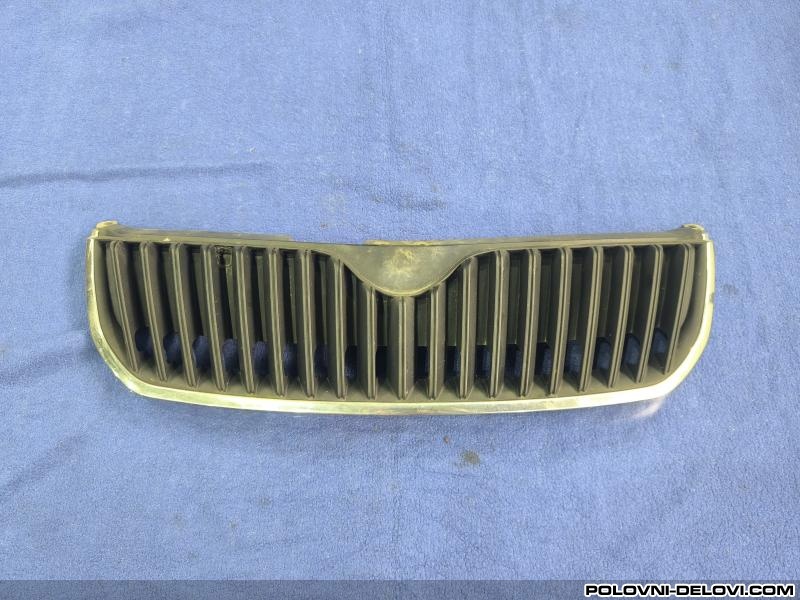 Skoda  Superb Maska Karoserija