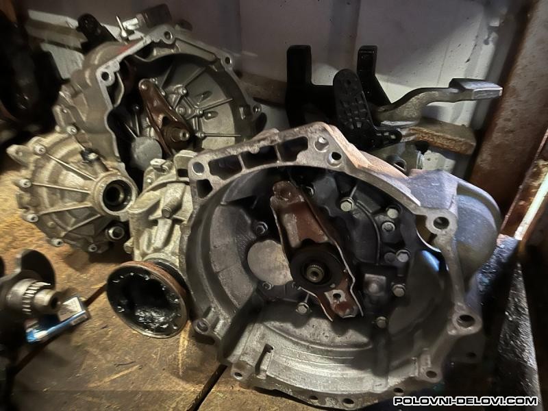 Skoda  Superb  Menjac I Delovi Menjaca