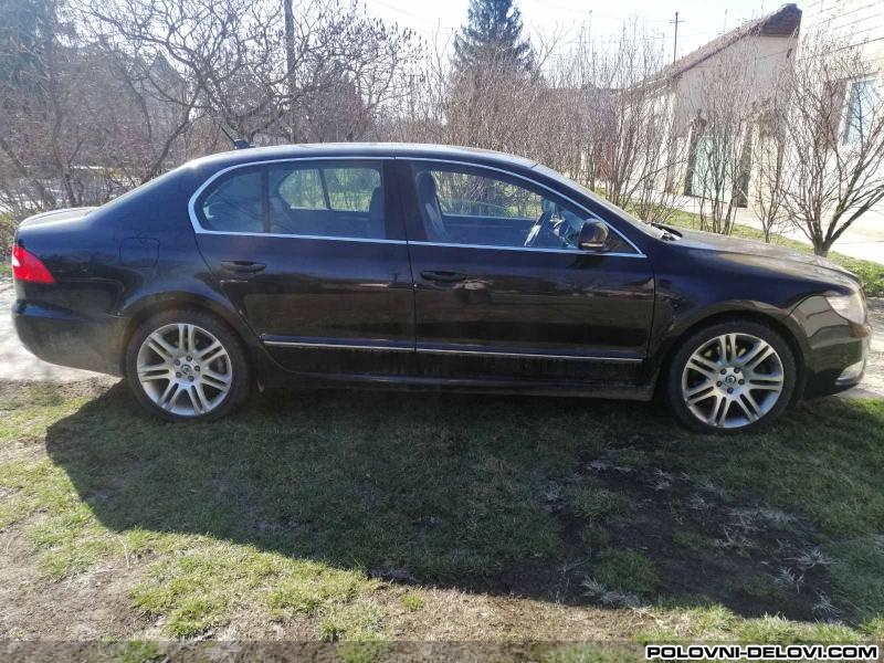 Skoda  Superb POLOVNI DELOVI Kompletan Auto U Delovima