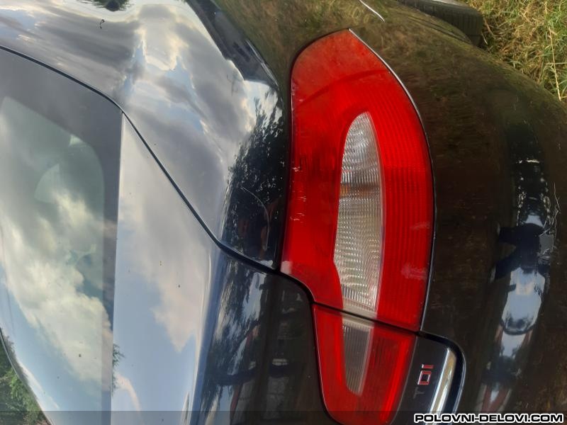 Skoda  Superb Tdi Svetla I Signalizacija