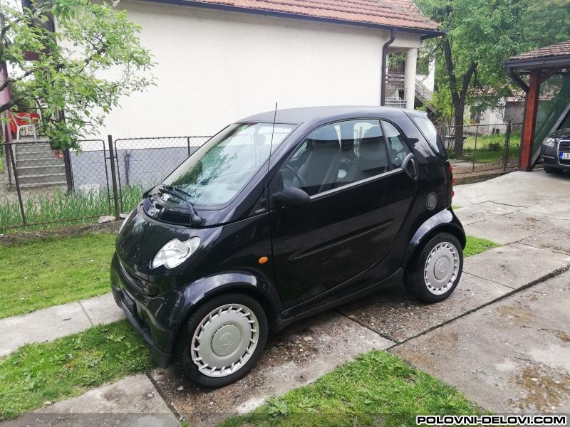Smart  ForTwo 700 Kompletan Auto U Delovima