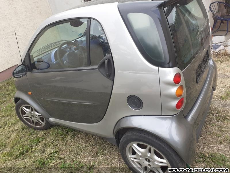 Smart  ForTwo Cdi Kompletan Auto U Delovima