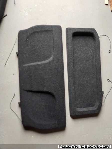 Suzuki  Ignis  Enterijer