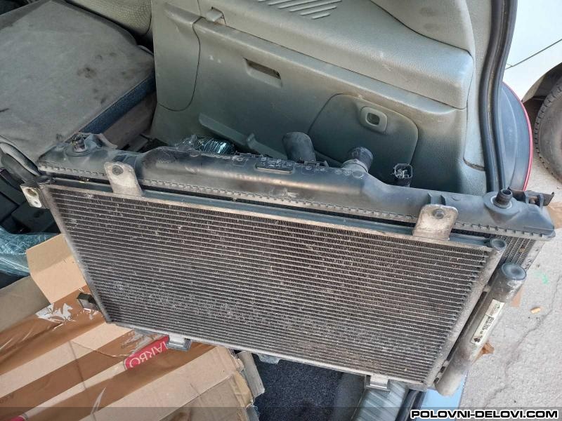 Suzuki  SX4  Razni Delovi