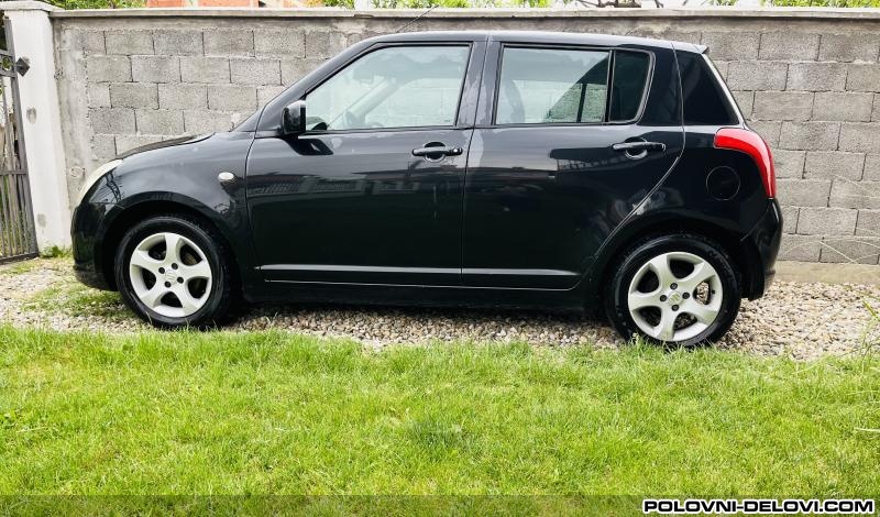 Suzuki  Swift 1.3 Ddis Kompletan Auto U Delovima
