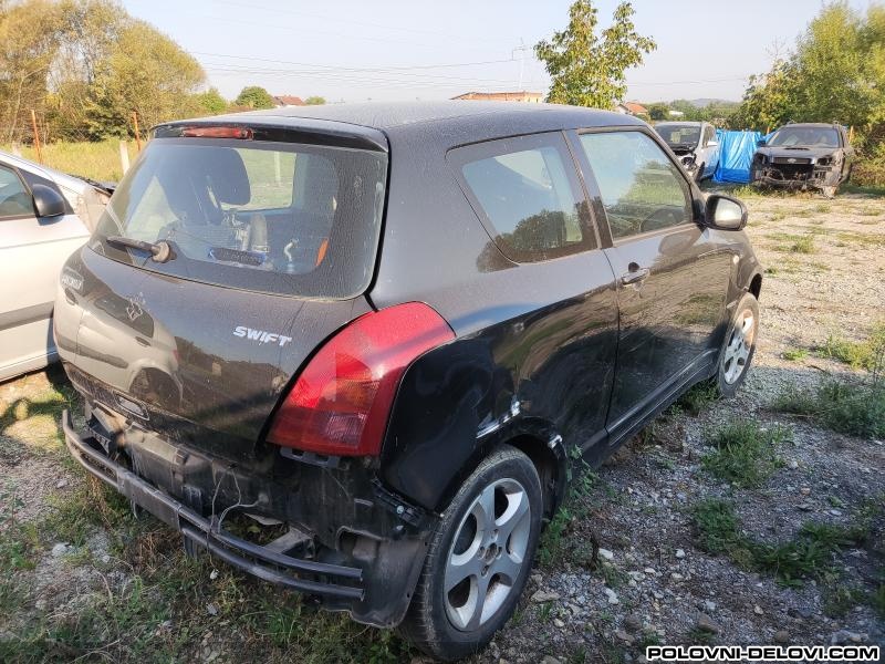 Suzuki  Swift 1.3b  Kompletan Auto U Delovima