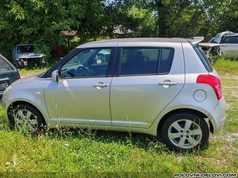 Suzuki  Swift 1.3b Kompletan Auto U Delovima