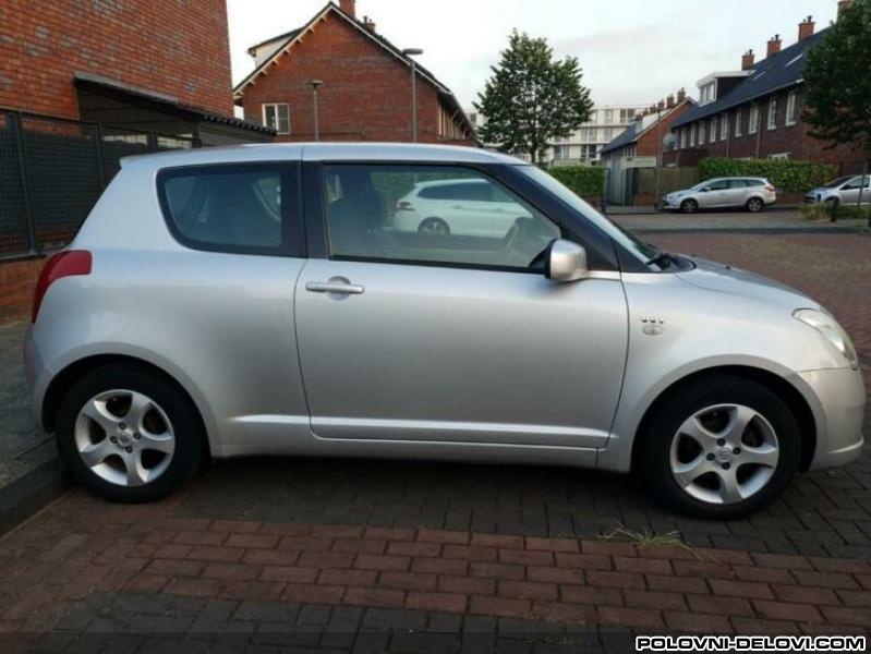 Suzuki  Swift 1.3b Kompletan Auto U Delovima