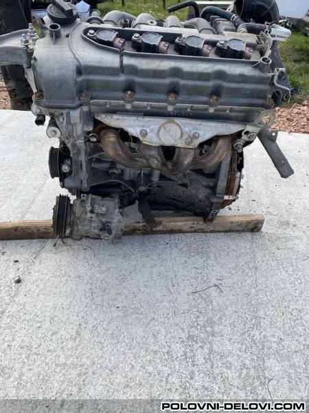 Suzuki  Swift Motor  Motor I Delovi Motora