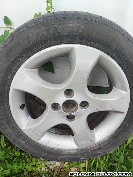 Suzuki  Swift  Razni Delovi