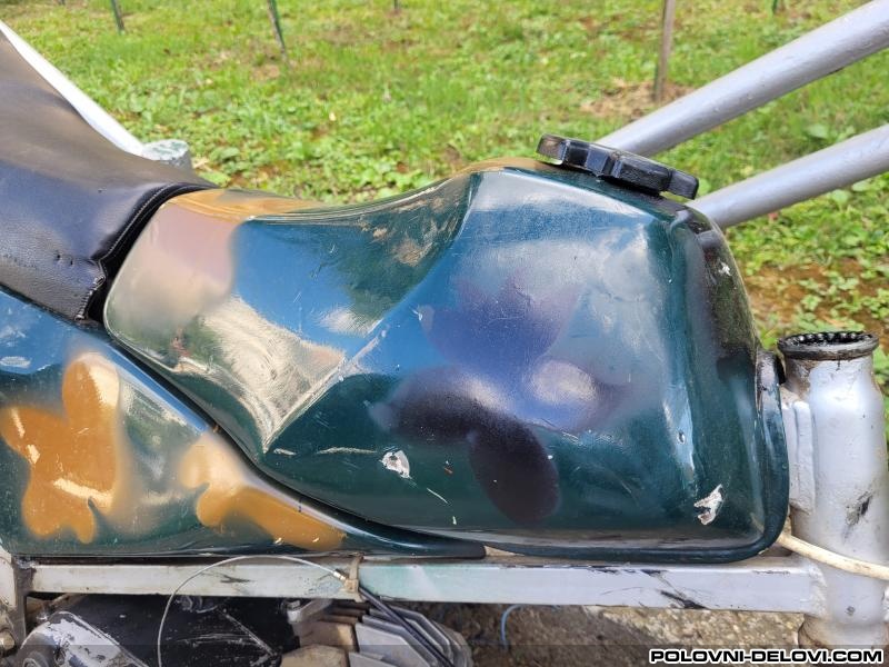 Tomos ATX BT Rezervoar  Ram i delovi rama