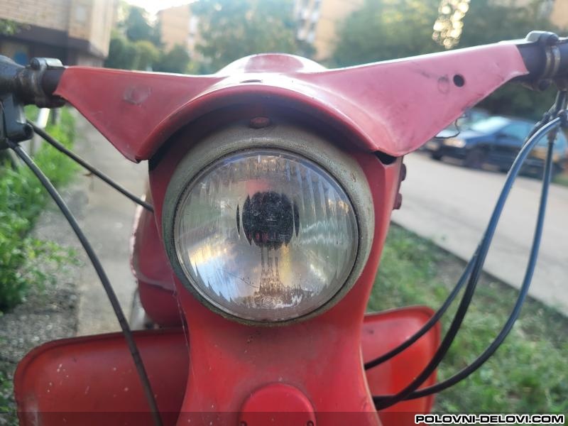 Tomos Far Rozetna T12 Svetla i Signalizacija