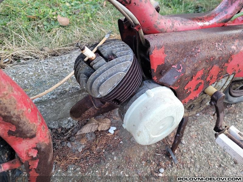 Tomos Kaisar Laura Tomos  Delovi motora