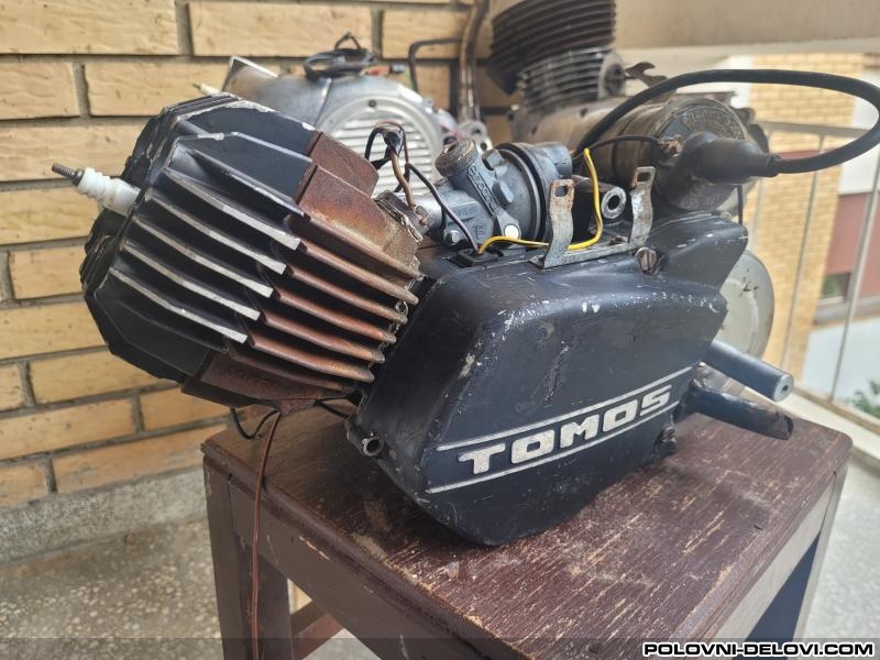 Tomos Mašina za Automatik  Kompletan motor u delovima