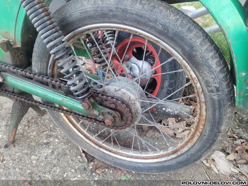 Tomos Zadnji tocak A3S  Razni delovi