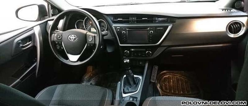 Toyota  Auris 1.6 Menjac I Delovi Menjaca