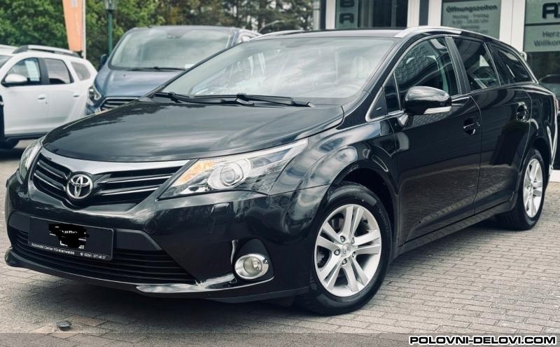Toyota  Avensis 2.0 D Kompletan Auto U Delovima