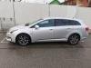 Toyota  Avensis  Kompletan Auto U Delovima