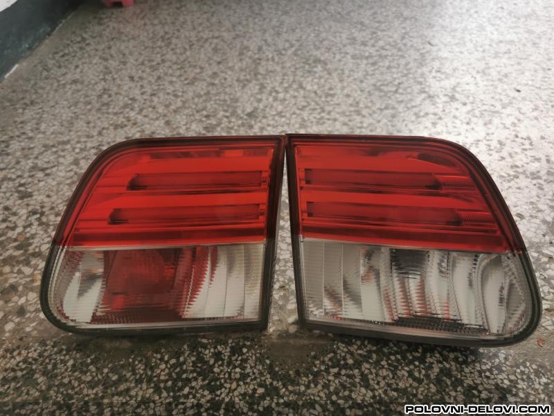 Toyota  Avensis  Svetla I Signalizacija