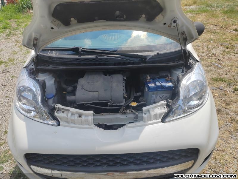 Toyota  Aygo 1.0 B  Motor Kompletan Auto U Delovima